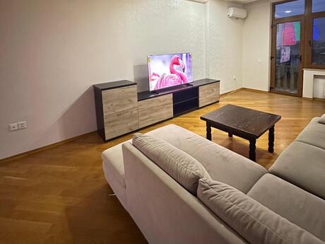 3 otaqlı yeni tikili - İçəri Şəhər m. - 120 m²
