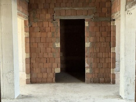 3-комн. новостройка - м. Шах Исмаил Хатаи - 173.8 м²