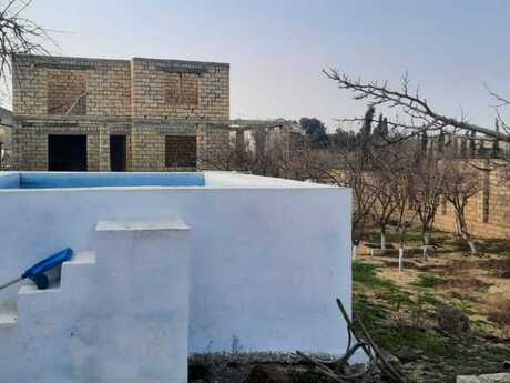 6 otaqlı həyət evi/bağ evi - Görədil q. - 200 m²