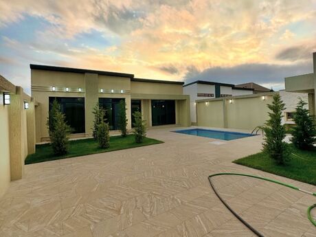 4 otaqlı həyət evi/bağ evi - Mərdəkan q. - 180 m²