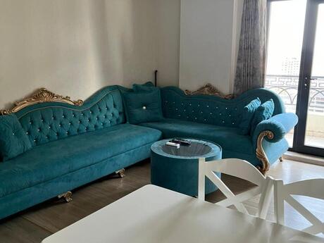 Объявление №5902754 - Баку, м. 28 мая, 3-комн., 79 м², 12/17 этаж