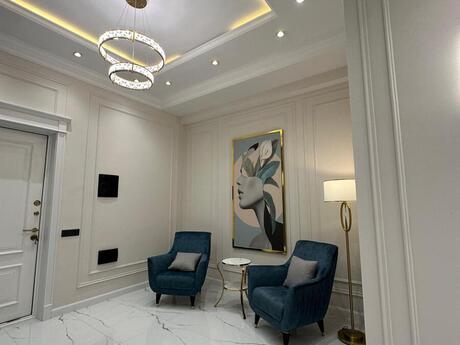 4 otaqlı yeni tikili - Nərimanov r. - 208 m²