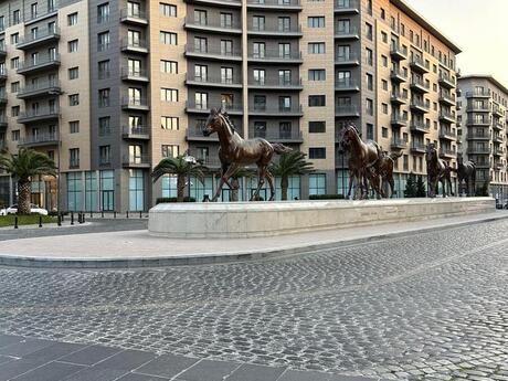 Elan №5903205 - Bakı, Şah İsmayıl Xətai m., 3 otaqlı, 90 m², 3/8 mərtəbə