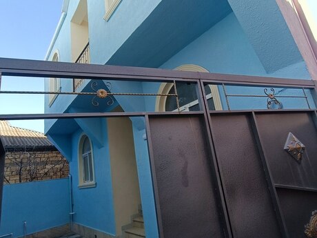 4 otaqlı həyət evi/bağ evi - Masazır q. - 118 m²