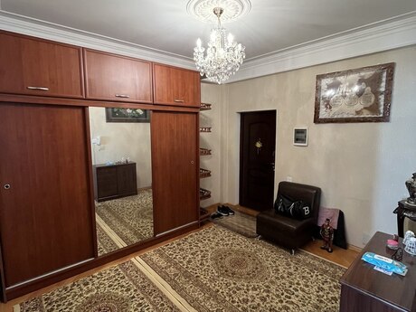 Продаётся 3-комнатная квартира в новостройке, Yeni Yasamal, 123 м², 290 000 AZN, фото 2 / 12