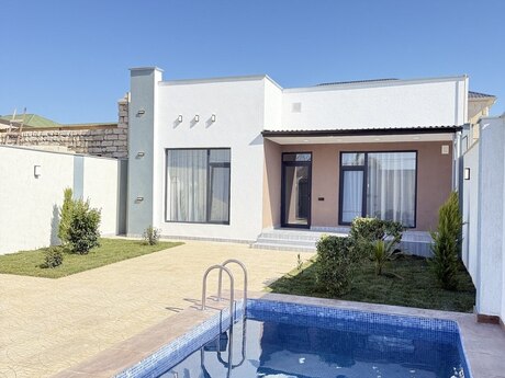 4 otaqlı həyət evi/bağ evi - Şüvəlan q. - 150 m²