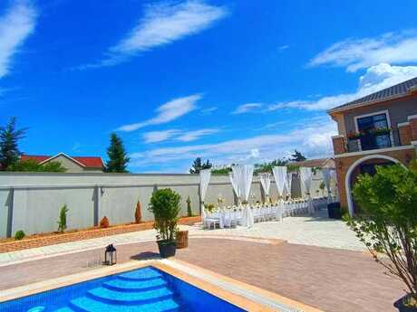 5 otaqlı həyət evi/bağ evi - Albalılıq q. - 200 m²