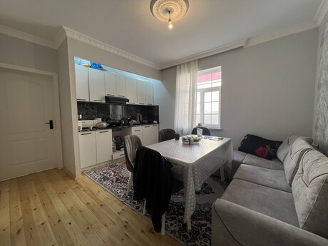 3 otaqlı həyət evi/bağ evi - Xırdalan - 100 m²