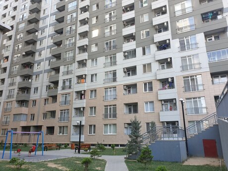 Объявление №5903466 - Баку, м. 20 января, 2-комн., 72 м², 2/17 этаж