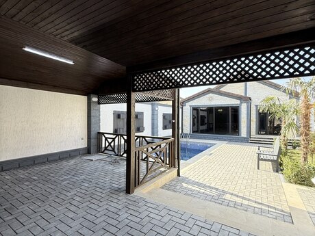 4 otaqlı həyət evi/bağ evi - Şüvəlan q. - 140 m²