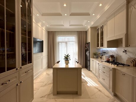 7 otaqlı mənzil, 285 m², 28 May: 1 425 000 ₼ 5