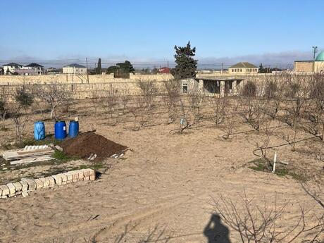 4 otaqlı həyət evi/bağ evi - Türkan q. - 161 m²