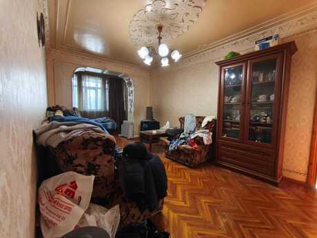 2 otaqlı köhnə tikili - Nərimanov r. - 50 m²