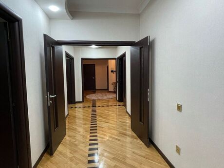 4 otaqlı yeni tikili - Nəsimi r. - 230 m²