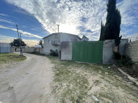 4 otaqlı həyət evi/bağ evi - Albalılıq q. - 150 m²