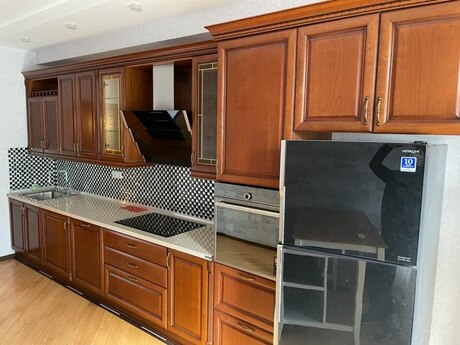 Аренда: 4-комнатная квартира, 160 м², 28 May: 2 000 ₼/мес 5