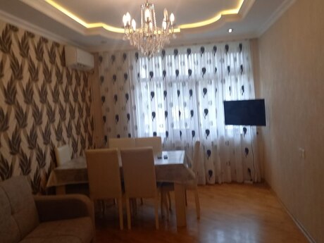 2 otaqlı köhnə tikili - Memar Əcəmi m. - 45 m²