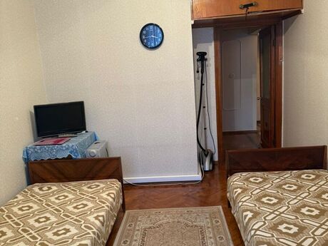 3 otaqlı köhnə tikili - Memar Əcəmi m. - 85 m²