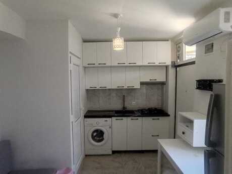 Объявление №5904465 - Баку, м. Низами, 2-комн., 28 м², 2/3 этаж