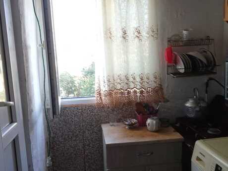 1 otaqlı köhnə tikili - Qara Qarayev m. - 23 m²