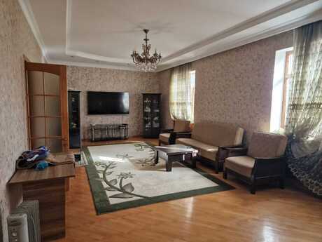 Elan №5904644 - Bakı, Nizami r., 5 otaqlı, 240 m²