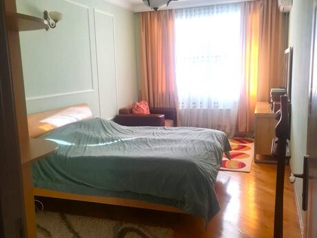4 otaqlı yeni tikili - Nəsimi r. - 240 m²