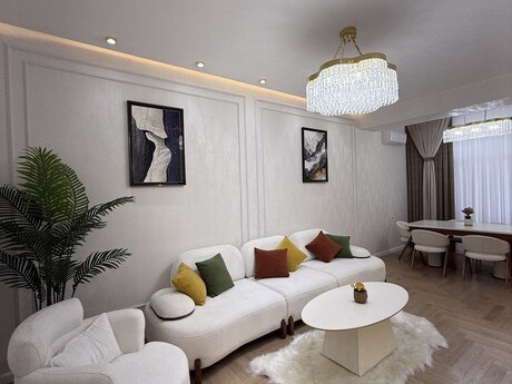 3 otaqlı yeni tikili - Nəsimi r. - 98 m²