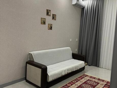 Объявление №5905193 - Баку, м. Дернегюль, 2-комн., 67 м², 1/14 этаж