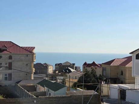 6 otaqlı həyət evi/bağ evi - Badamdar q. - 366 m²