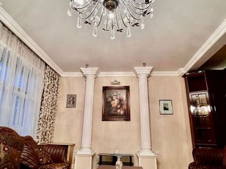 Elan №5905268 - Bakı, Nərimanov r., 3 otaqlı, 130 m², 4/4 mərtəbə