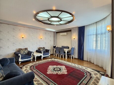 3-комн. новостройка - м. 20 января - 124 м²