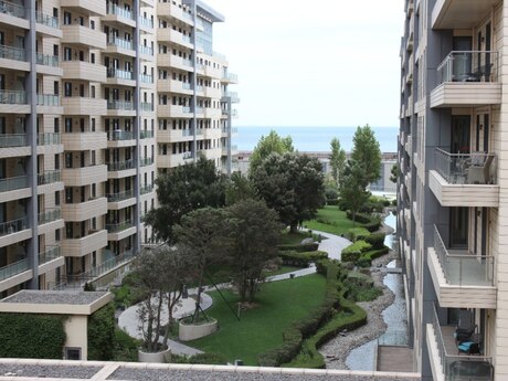 Объявление №5905497 - Баку, Сабаильский р., 4-комн., 216 м², 10/33 этаж