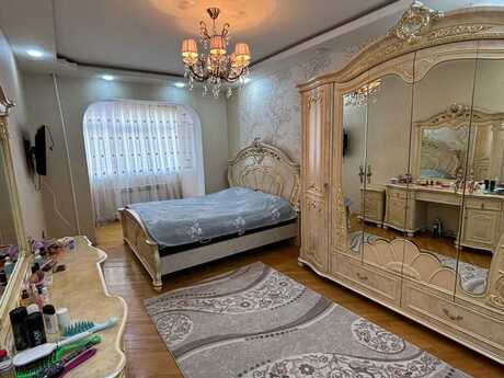 4 otaqlı köhnə tikili - Xalqlar Dostluğu m. - 110 m²