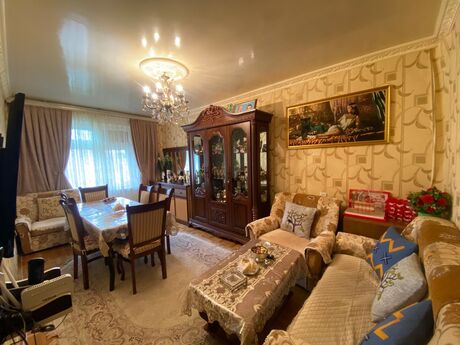 Объявление №5905682 - Баку, Хатаинский р., 3-комн., 75 м², 2/9 этаж