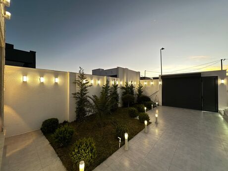 4 otaqlı həyət evi/bağ evi - Mərdəkan q. - 160 m²