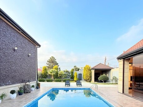 4 otaqlı həyət evi/bağ evi - Mərdəkan q. - 250 m²