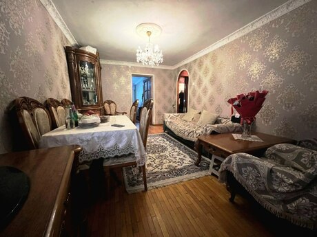 3 otaqlı köhnə tikili - Nərimanov r. - 65 m²