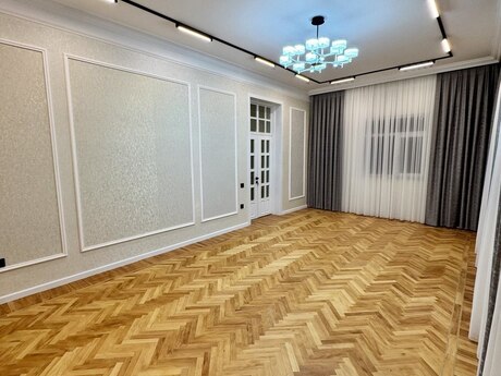 5 otaqlı köhnə tikili - Bayıl q. - 140 m²
