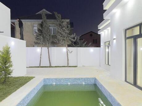 4 otaqlı həyət evi/bağ evi - Şüvəlan q. - 160 m²