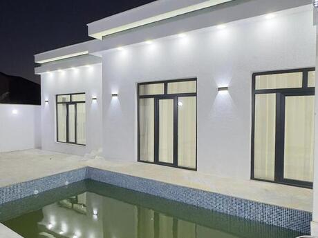 4 otaqlı həyət evi/bağ evi - Şüvəlan q. - 160 m²