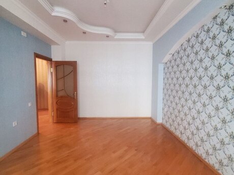 4 otaqlı yeni tikili - Şah İsmayıl Xətai m. - 164 m²