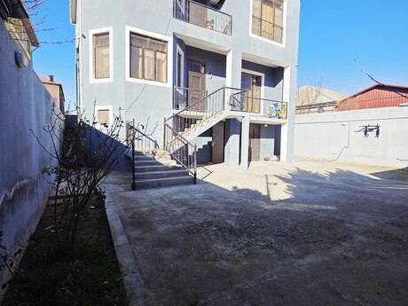 8 otaqlı həyət evi/bağ evi - Mehdiabad q. - 360 m²