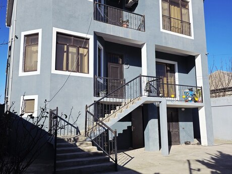8 otaqlı həyət evi/bağ evi - Mehdiabad q. - 360 m²