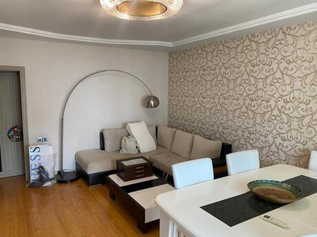 Elan №5907638 - Bakı, Bayıl q., 3 otaqlı, 92 m², 7/7 mərtəbə