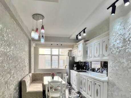 4 otaqlı yeni tikili - Yasamal r. - 165 m²