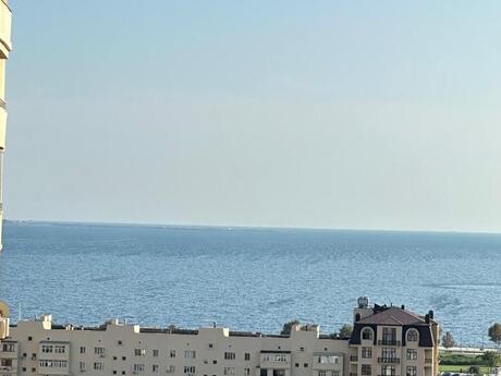 4 otaqlı mənzil, 184 m², Nəriman Nərimanov: 420 000 ₼ 2