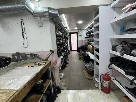 Obyekt - İnşaatçılar m. - 35 m²