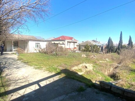 4 otaqlı həyət evi/bağ evi - Bakıxanov q. - 75 m²