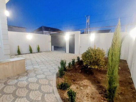 4 otaqlı həyət evi/bağ evi - Suraxanı r. - 110 m²