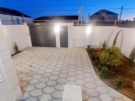 4 otaqlı həyət evi/bağ evi - Suraxanı r. - 110 m²